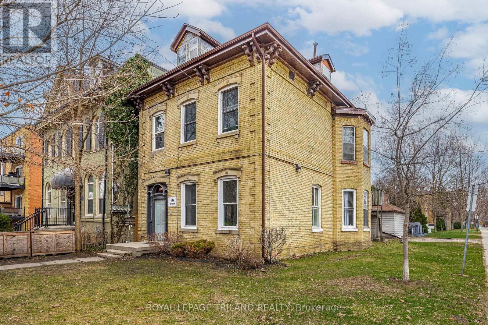 434 Dufferin Avenue