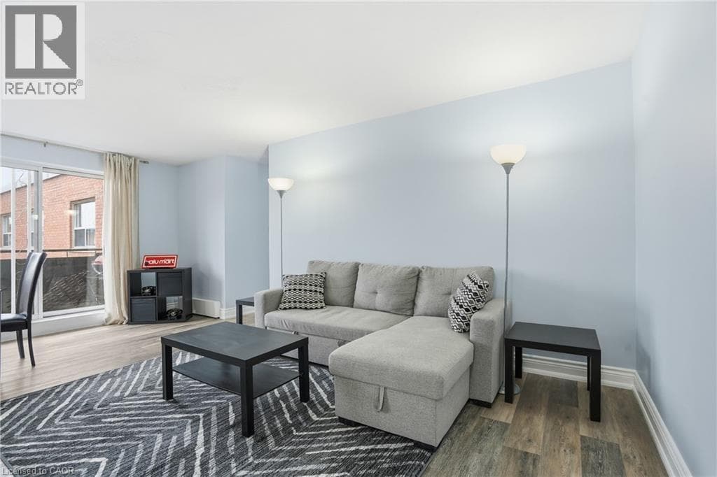 Single Family at 319- 485 THOROLD Road, Welland, Ontario - Photo 5 - RE/MAX Garden City Realty