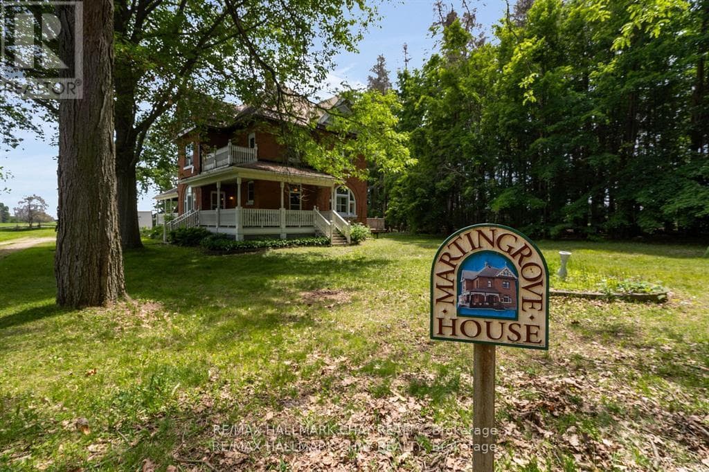 1407 Flos 8 Road