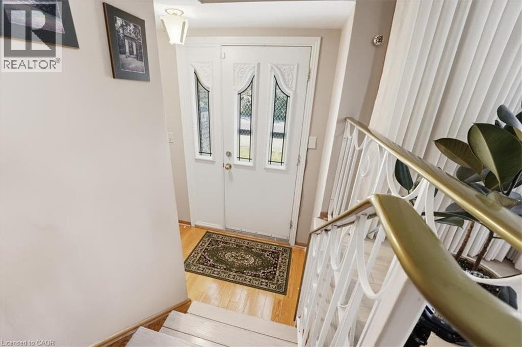 Single Family at 41 ALBERT Street, Thorold, Ontario - Photo 7 - RE/MAX Garden City Realty