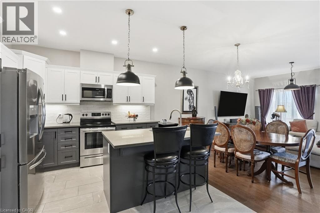 Single Family at 12- 45 DORCHESTER Boulevard, St. Catharines, Ontario - Photo 5 - RE/MAX Garden City Realty