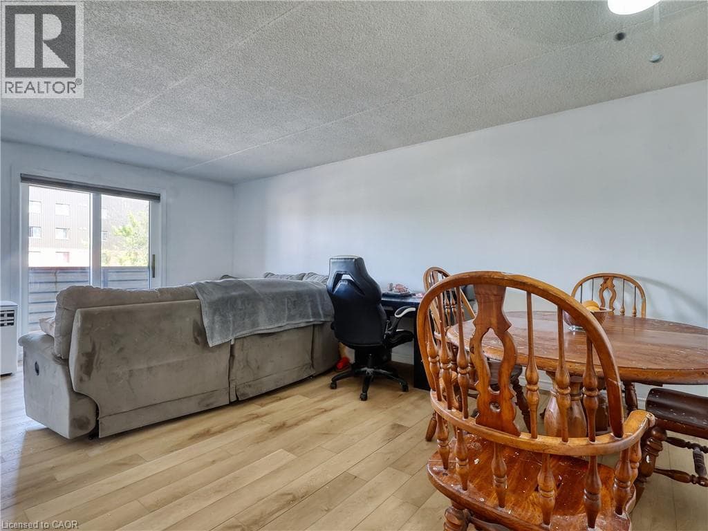 Single Family at 211- 72 MAIN Street, Port Colborne, Ontario - Photo 5 - RE/MAX Garden City Realty