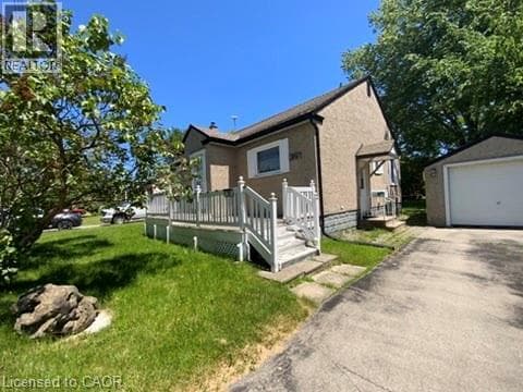Single Family at 288 FIRST Avenue, Welland, Ontario - Photo 2 - RE/MAX Garden City Realty