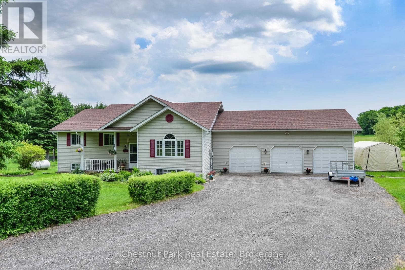 996 North Mary Lake Road