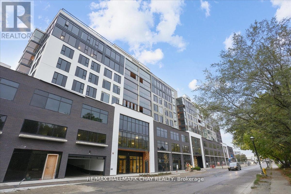803- 185 Dunlop Street