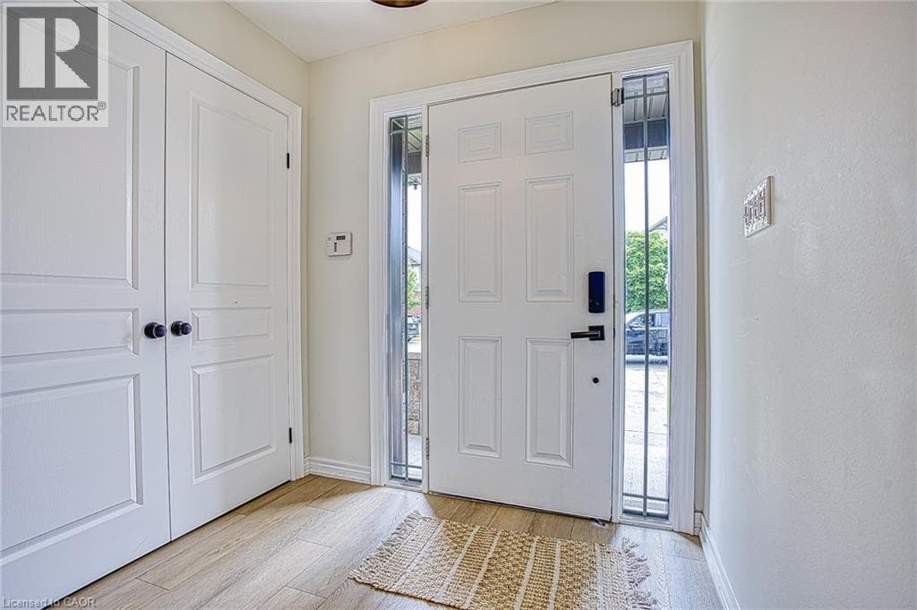 Single Family at 269 CARDINAL Crescent, Welland, Ontario - Photo 5 - RE/MAX Garden City Realty