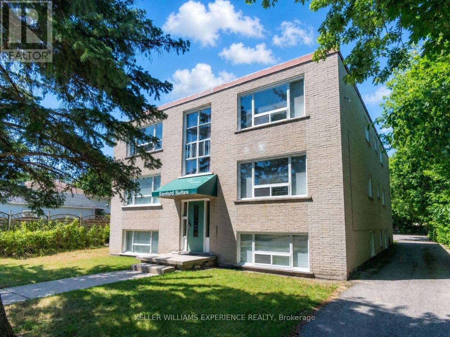 Multi-family at Unit #3- 74 Sanford Street, Barrie (Lakeshore), Ontario - Photo 4 - RE/MAX Garden City Realty