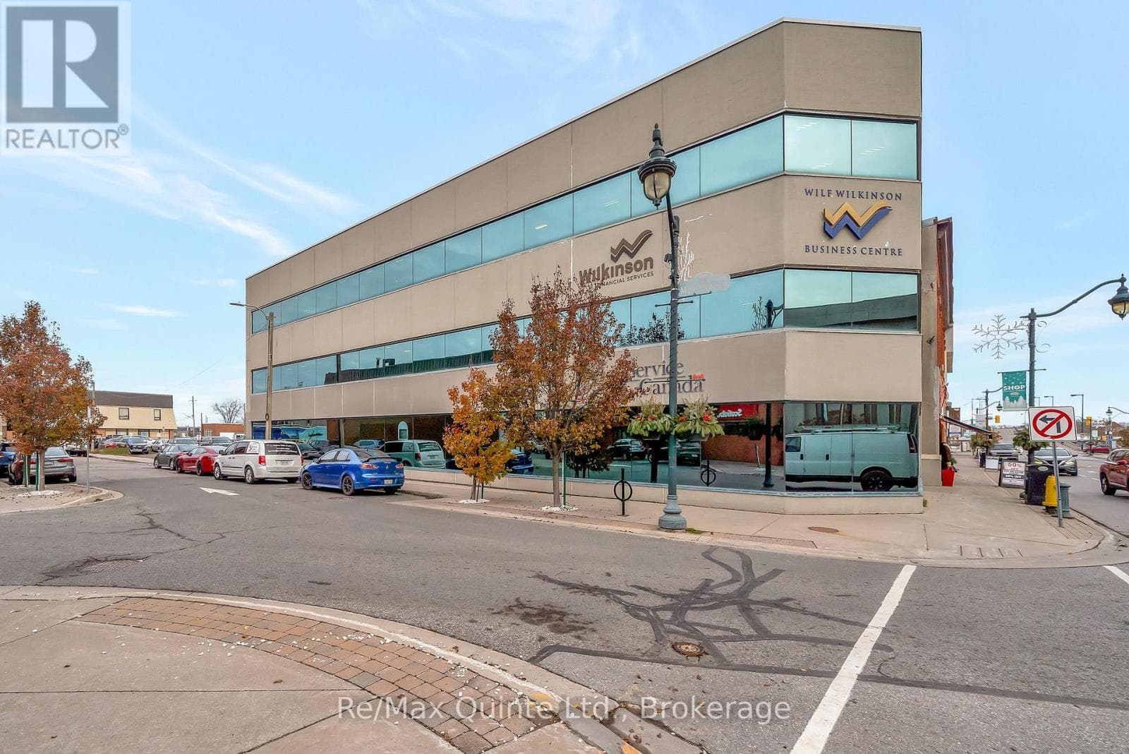 50 Dundas Street