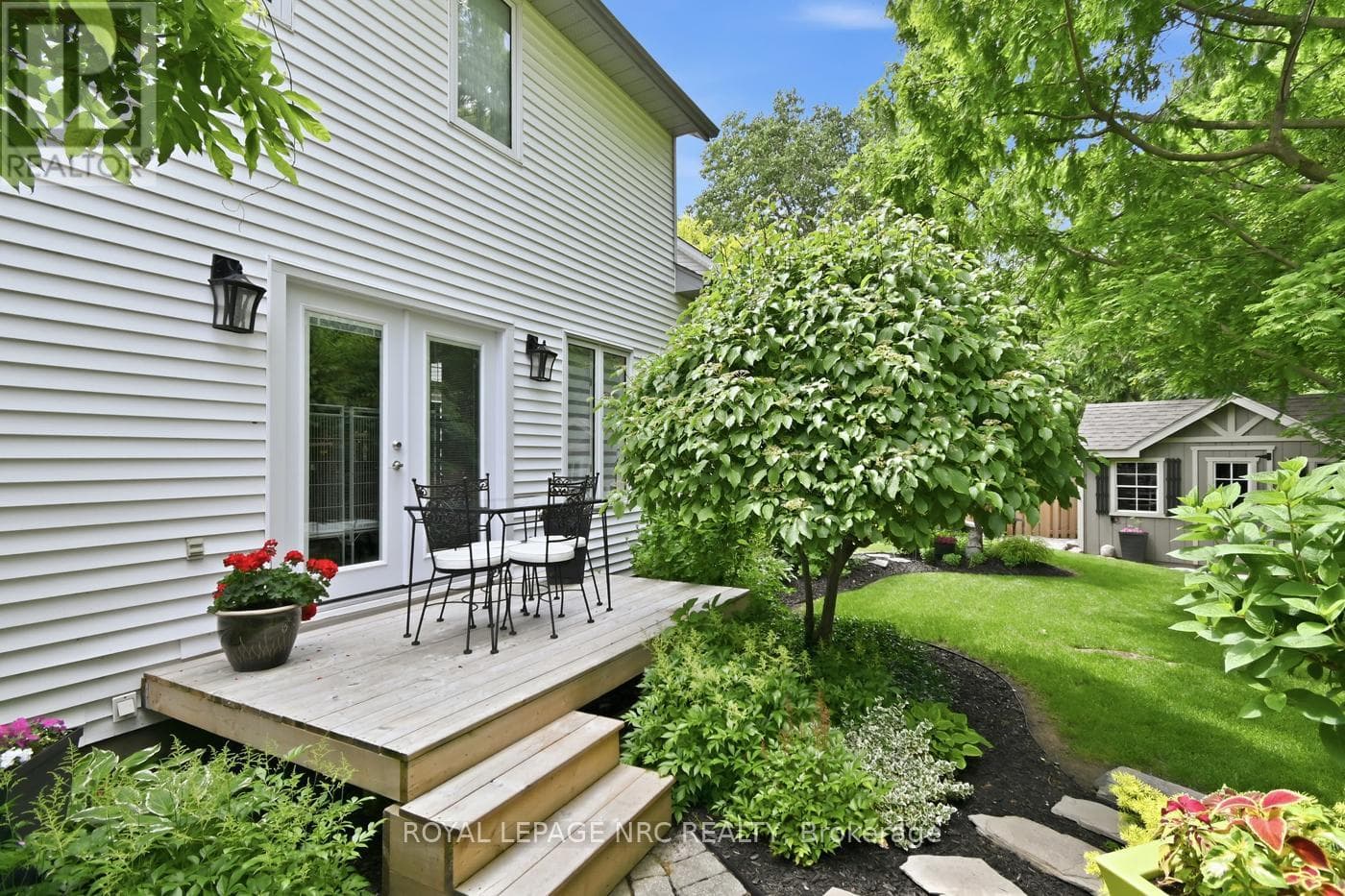 Single Family at 15 Brigantine Court, St. Catharines (Port Weller), Ontario - Photo 6 - RE/MAX Garden City Realty