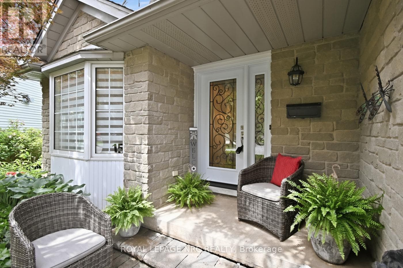 Single Family at 15 Brigantine Court, St. Catharines (Port Weller), Ontario - Photo 9 - RE/MAX Garden City Realty
