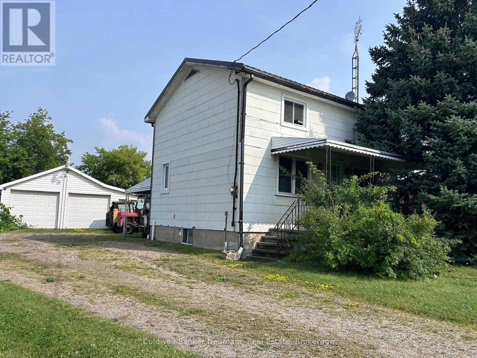 393 Woodlawn Road