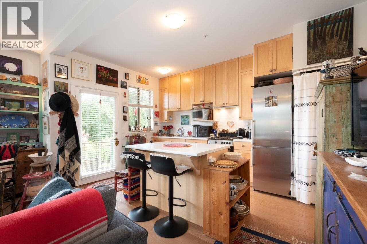 Single Family at 207- 726A BELTERRA Road, Bowen Island, British Columbia - Photo 3 - RE/MAX Garden City Realty