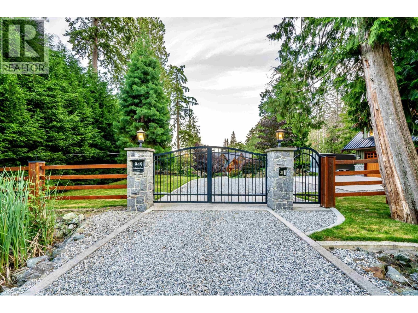 Single Family at 949 ARBUTUS BAY Lane, Bowen Island, British Columbia - Photo 2 - RE/MAX Garden City Realty