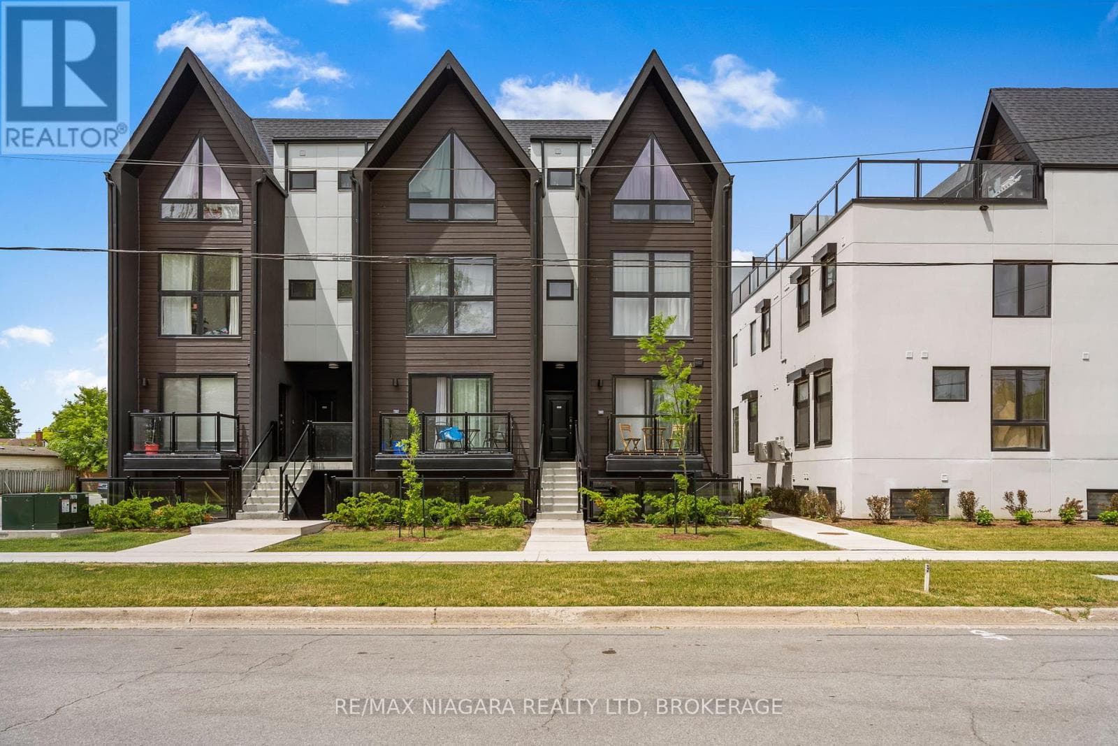 209- 7277 Wilson Crescent