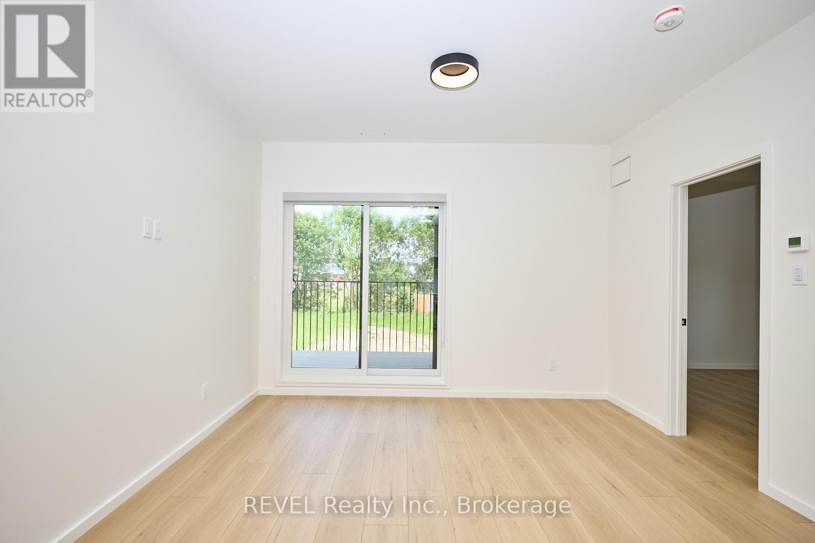 Single Family at Unit 3- 5361 Valley Way, Niagara Falls (Cherrywood), Ontario - Photo 10 - RE/MAX Garden City Realty