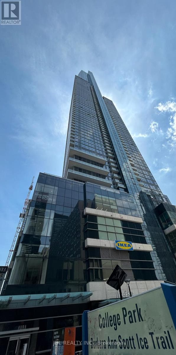 #3- 384 Yonge St Street