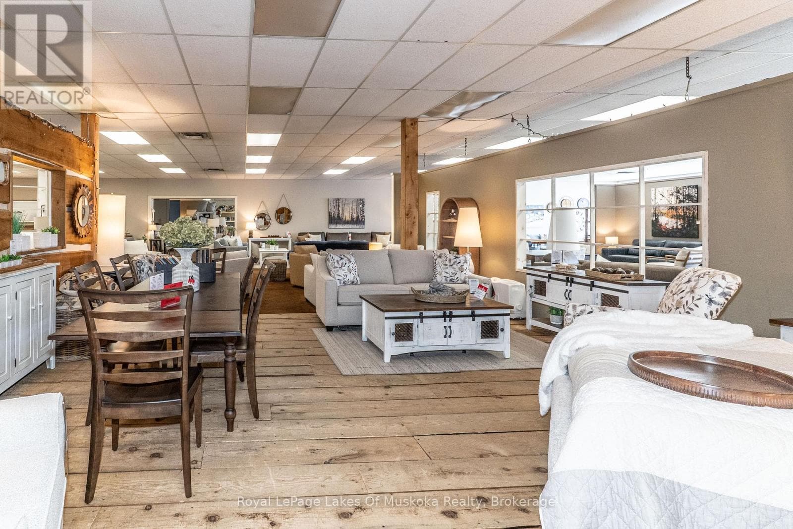 Retail at 144 Highway 60 Highway, Huntsville (Chaffey), Ontario - Photo 10 - RE/MAX Garden City Realty