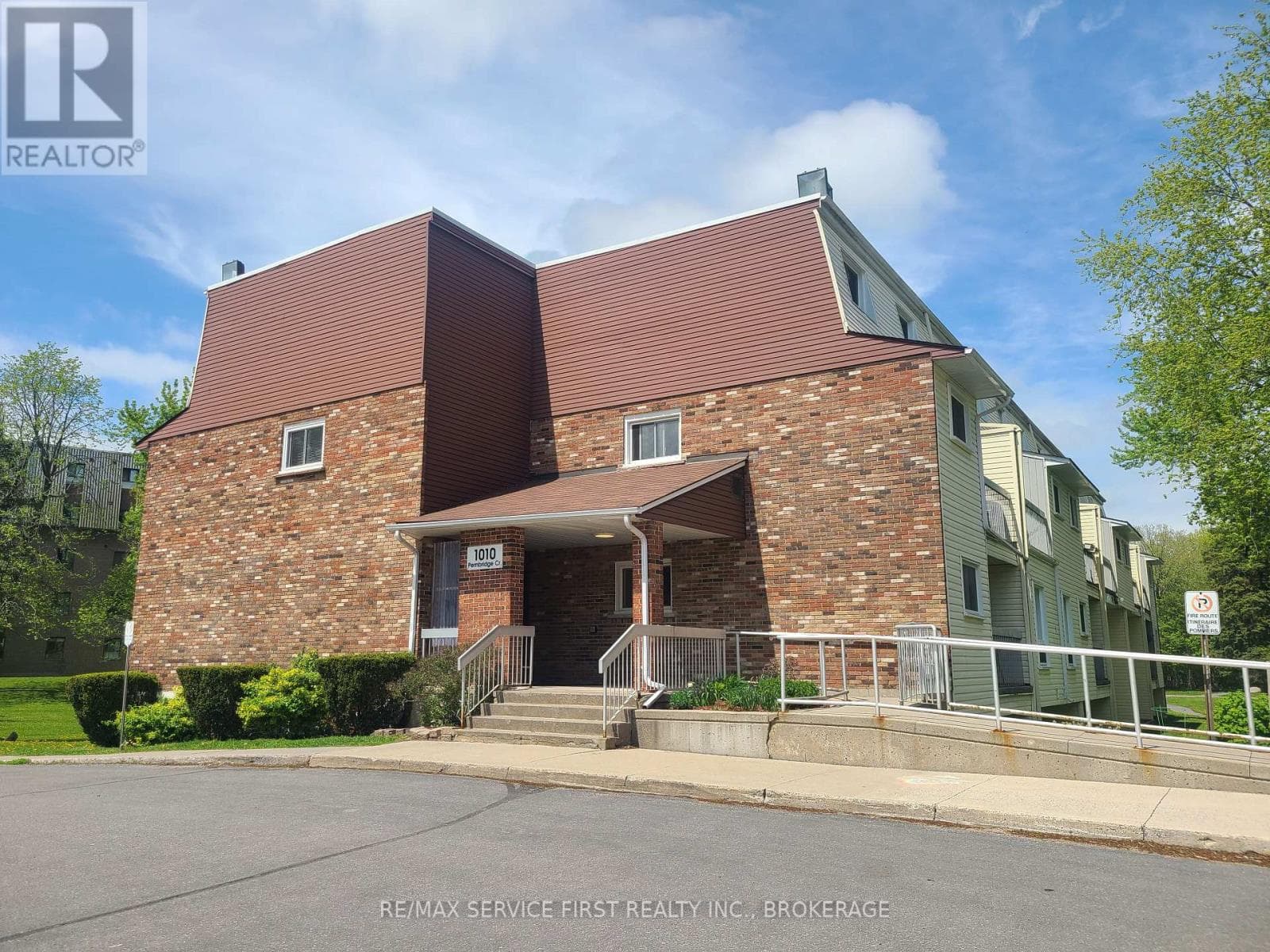 103- 1010 Pembridge Crescent