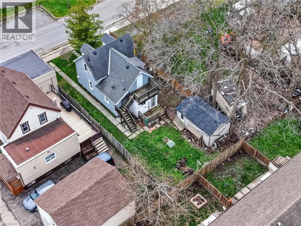 Single Family at 172 FRASER Street, Port Colborne, Ontario - Photo 6 - RE/MAX Garden City Realty