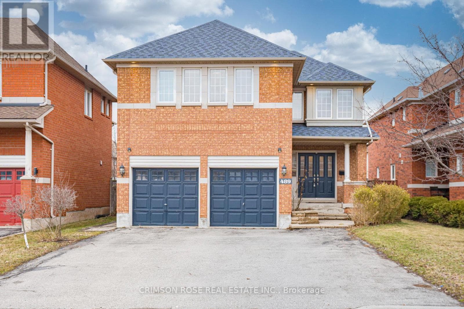 489 Ravineview Way