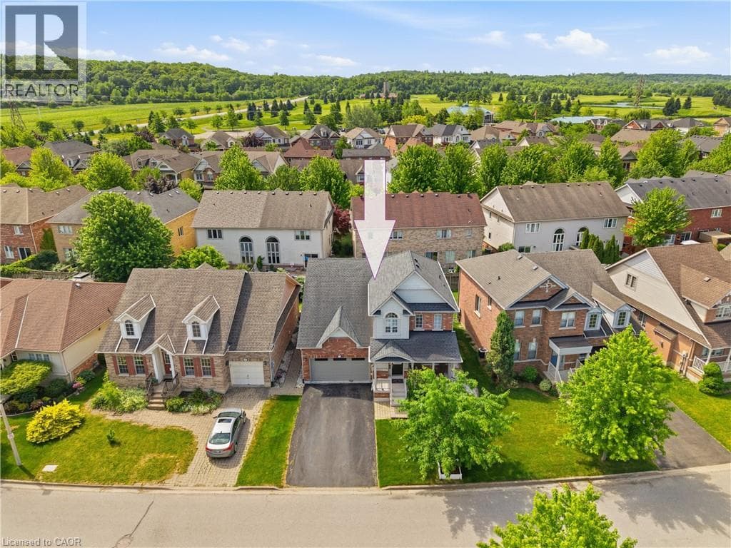 Single Family at 33 STEVENS Drive, Niagara-on-the-Lake, Ontario - Photo 3 - RE/MAX Garden City Realty