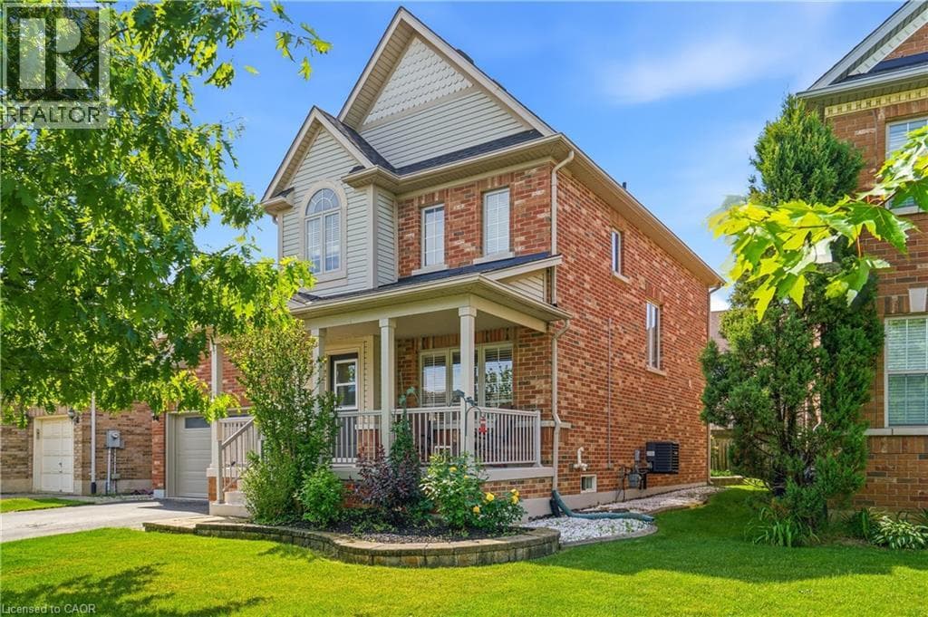 Single Family at 33 STEVENS Drive, Niagara-on-the-Lake, Ontario - Photo 5 - RE/MAX Garden City Realty