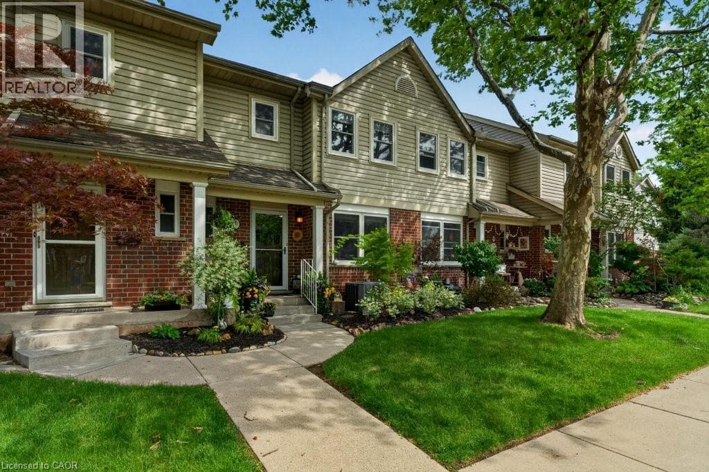 Single Family at 55- 55 KERMAN Avenue, Grimsby, Ontario - Photo 2 - RE/MAX Garden City Realty