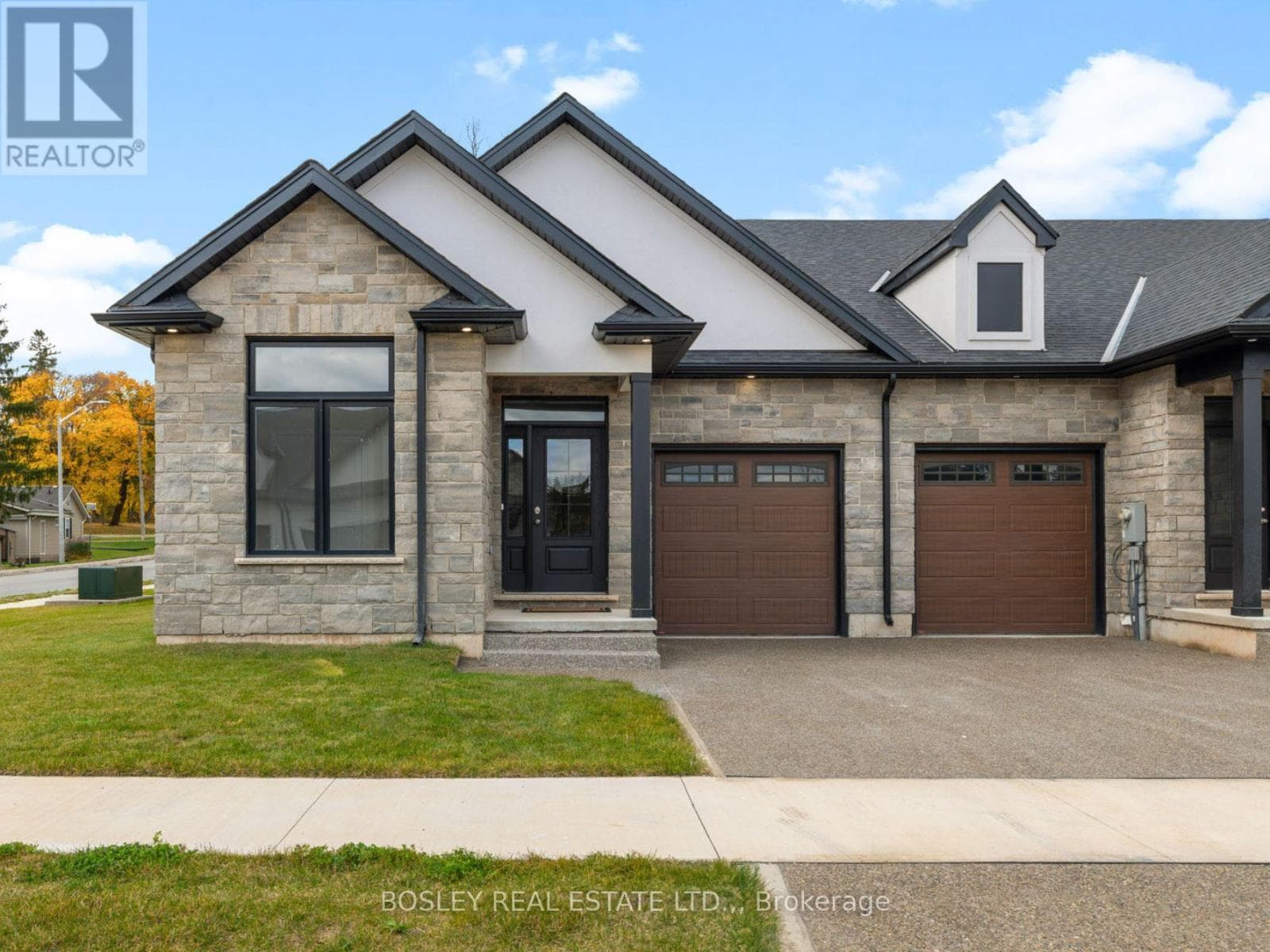 526 Royal Ridge Drive