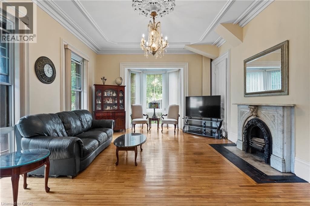 Multi-family at 5368 MENZIE Street, Niagara Falls, Ontario - Photo 10 - RE/MAX Garden City Realty