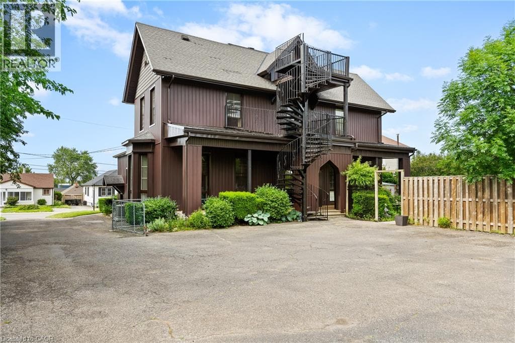 Multi-family at 5368 MENZIE Street, Niagara Falls, Ontario - Photo 6 - RE/MAX Garden City Realty