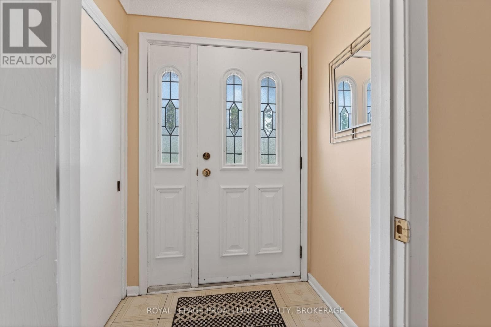 Single Family at 1912 Sydenham Road, Kingston (City North of 401), Ontario - Photo 4 - RE/MAX Garden City Realty