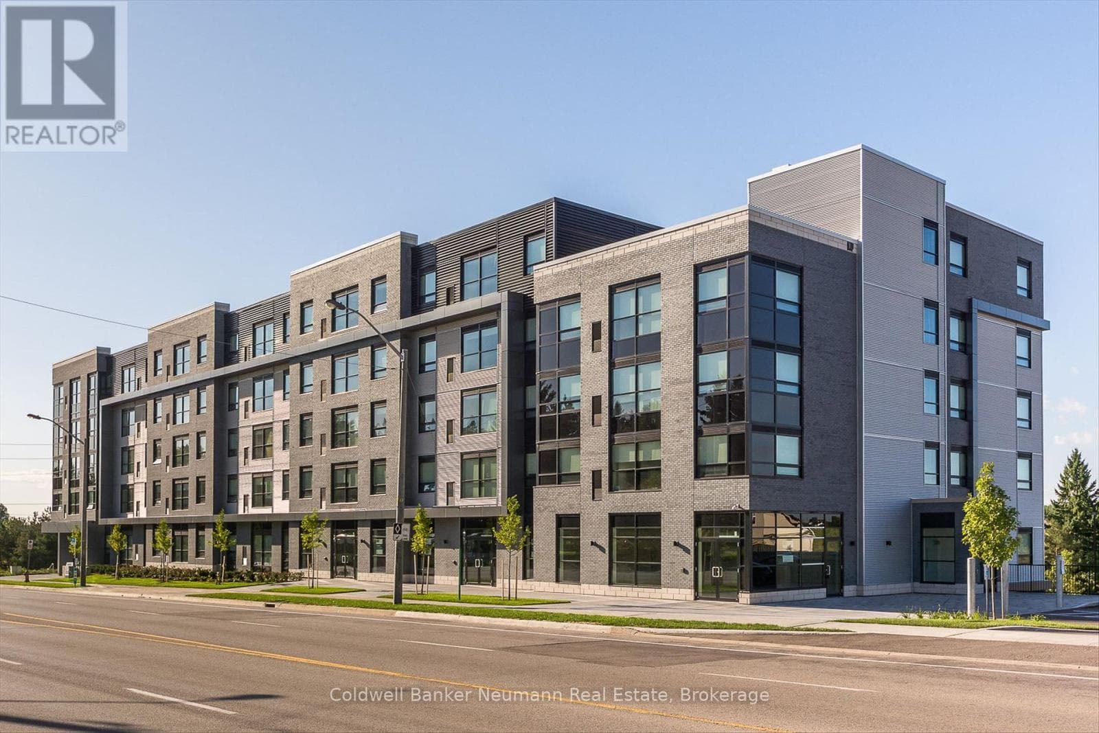306- 1219 Gordon Street