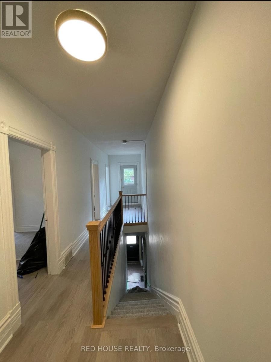 Multi-family at B- 323 Woolwich Street, Guelph (Exhibition Park), Ontario - Photo 4 - RE/MAX Garden City Realty
