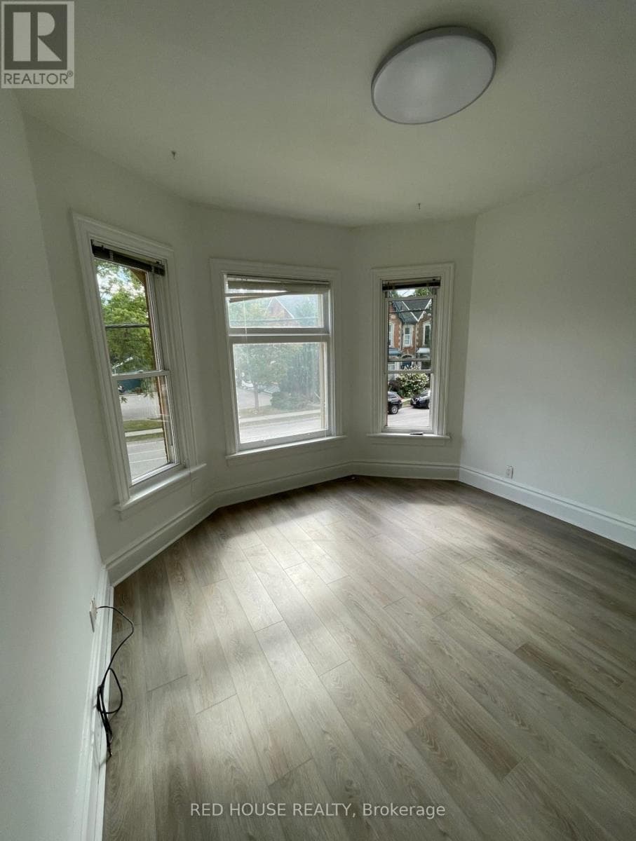 Multi-family at B- 323 Woolwich Street, Guelph (Exhibition Park), Ontario - Photo 8 - RE/MAX Garden City Realty