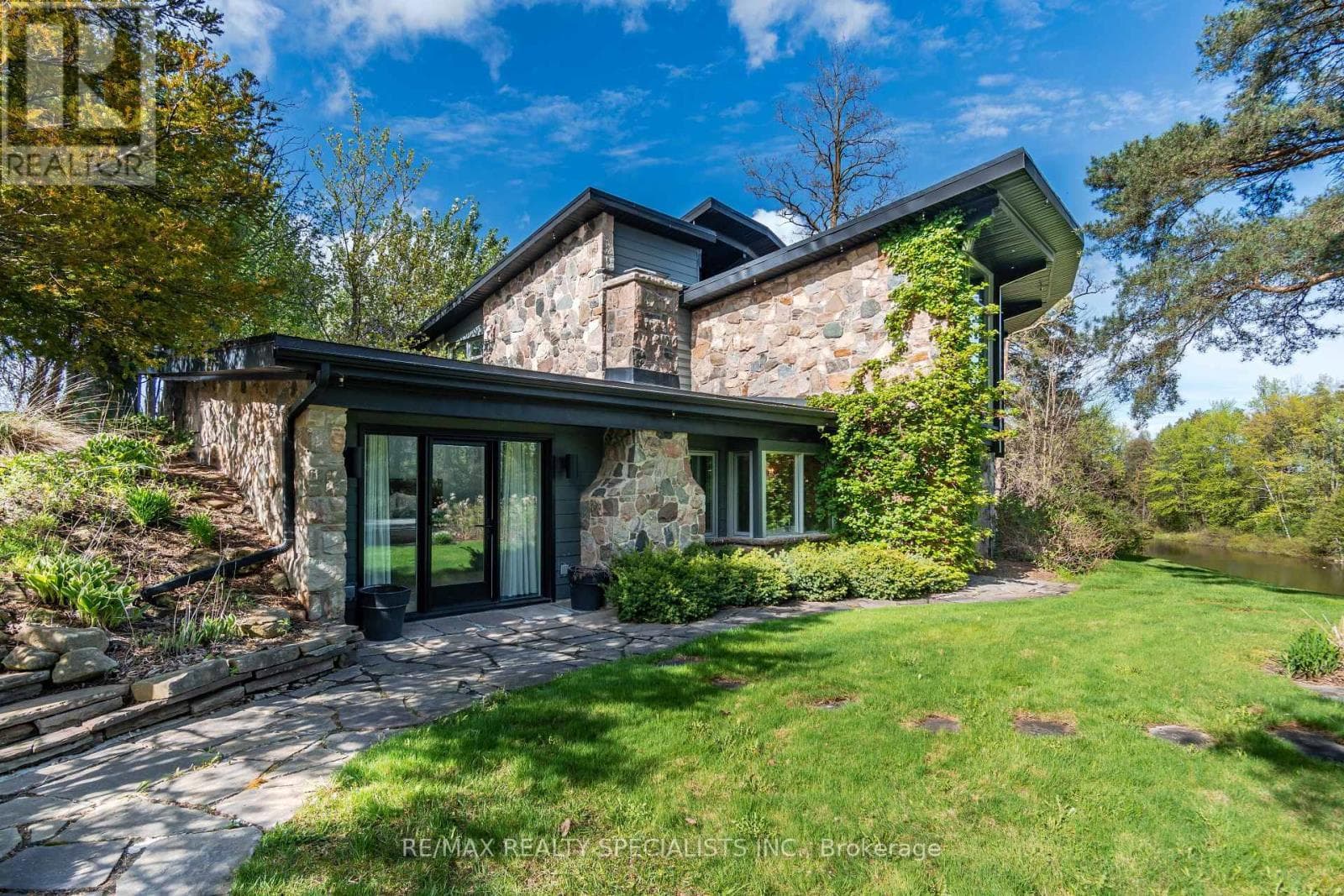 16167 Mclaughlin Road