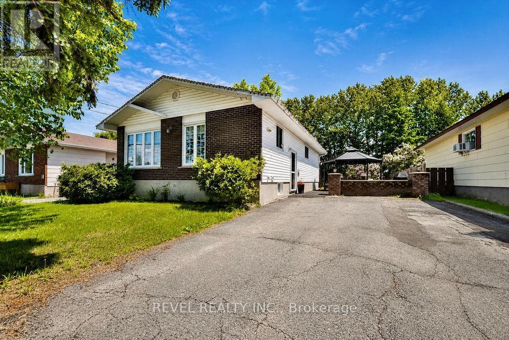 284 Joseph Street