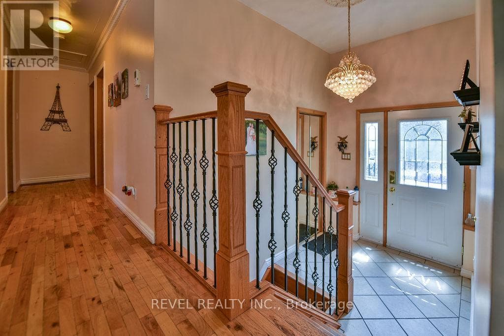 Single Family at 284 Joseph Street, Timmins (MTJ - Main Area), Ontario - Photo 2 - RE/MAX Garden City Realty