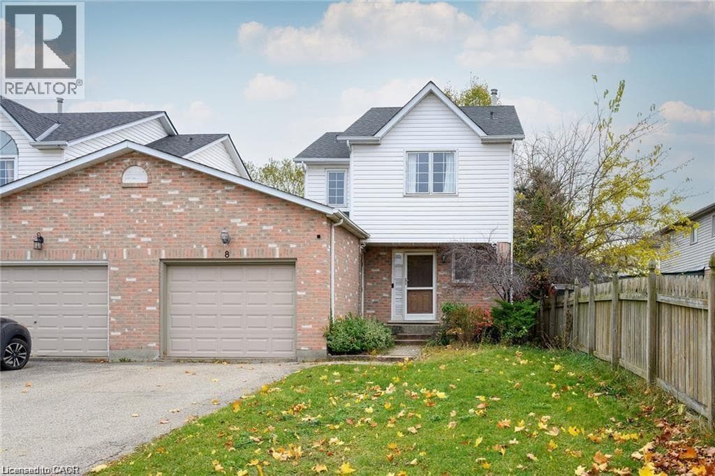Single Family at 8 BUSS Court, Thorold, Ontario - Photo 2 - RE/MAX Garden City Realty