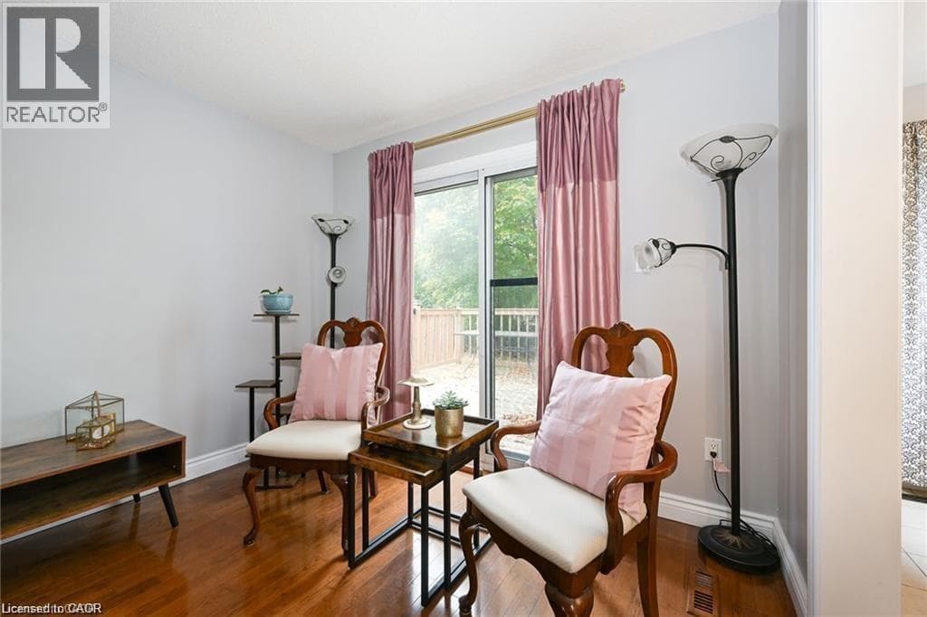 Single Family at 8 BUSS Court, Thorold, Ontario - Photo 10 - RE/MAX Garden City Realty