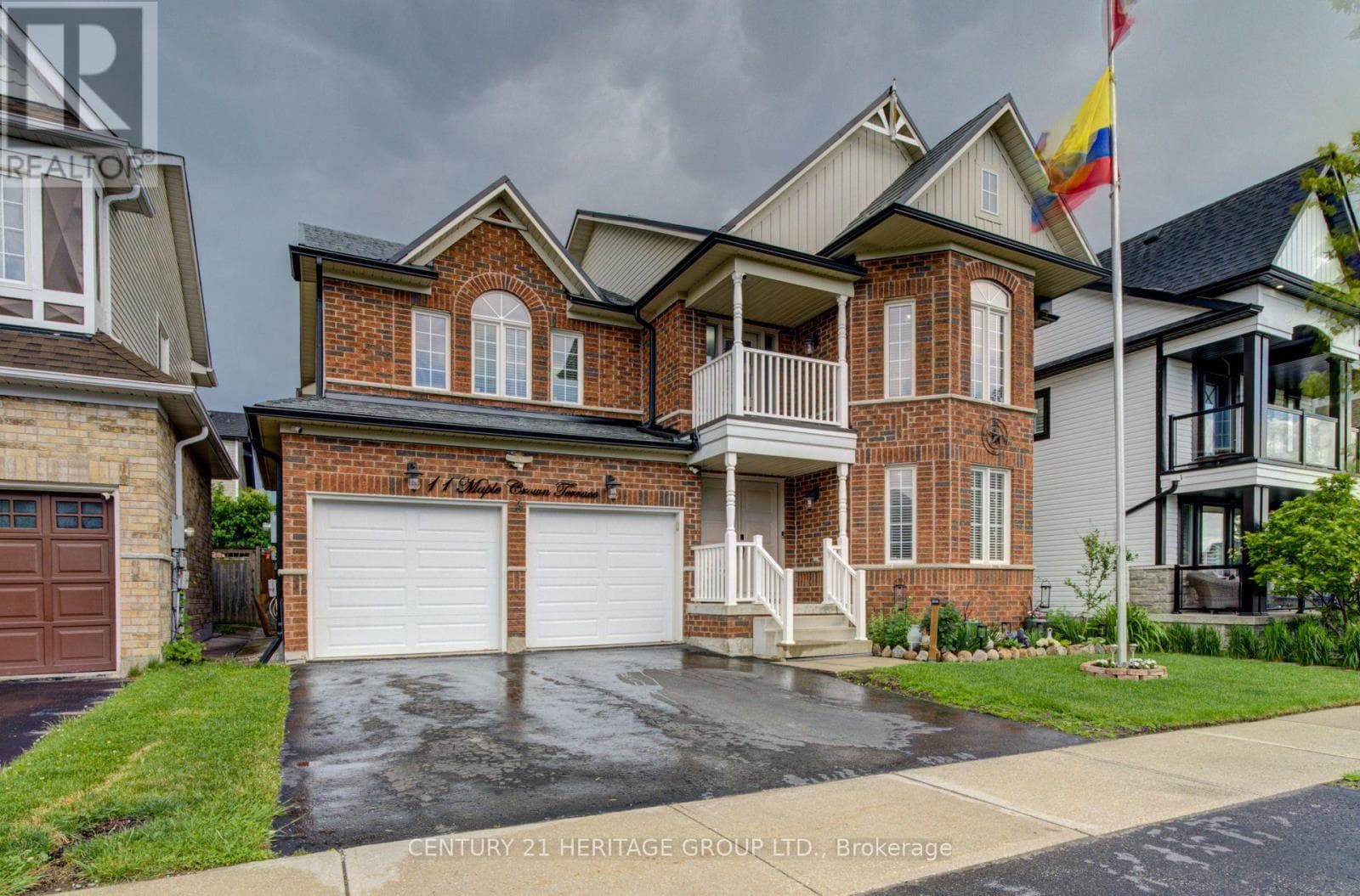 11 Maple Crown Terrace