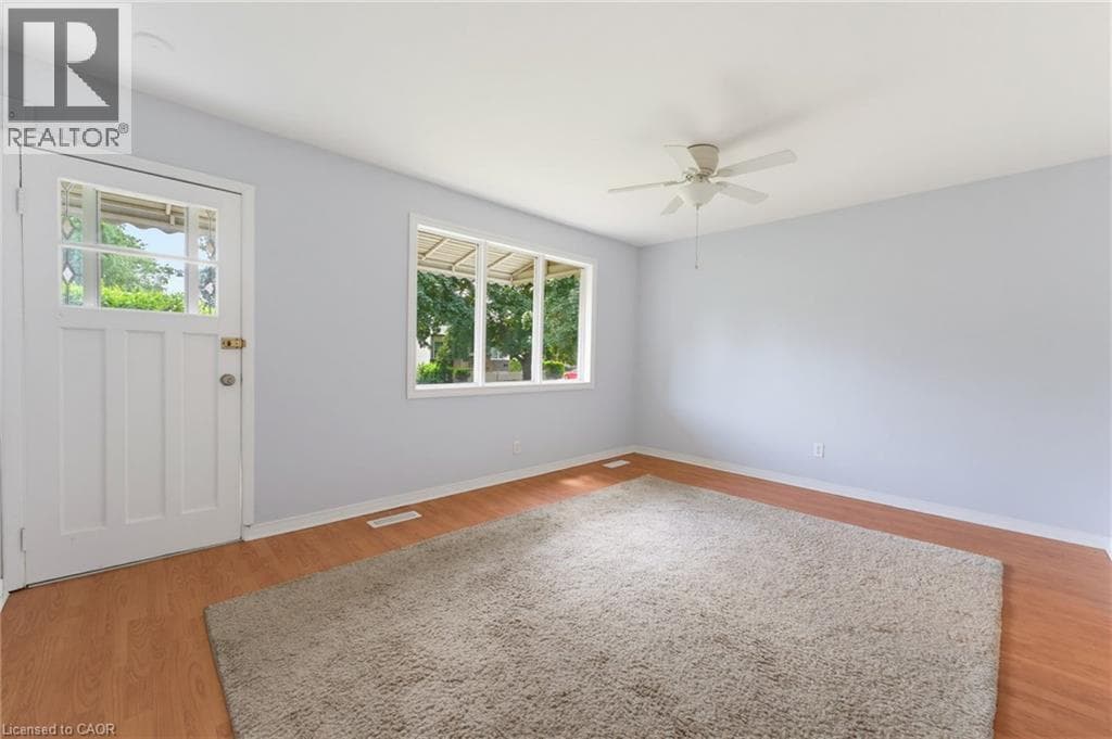 Single Family at 1 BYRON Place, St. Catharines, Ontario - Photo 6 - RE/MAX Garden City Realty