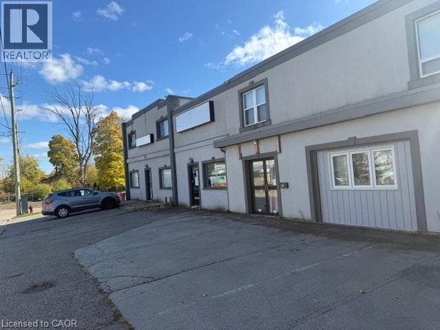 Retail at 6102 PERKINS Street, Niagara Falls, Ontario - Photo 5 - RE/MAX Garden City Realty