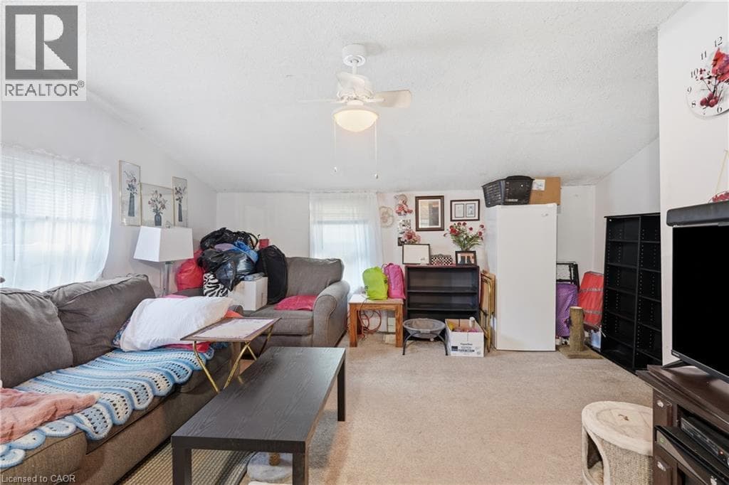 Single Family at 56 WELLAND Avenue, St. Catharines, Ontario - Photo 5 - RE/MAX Garden City Realty