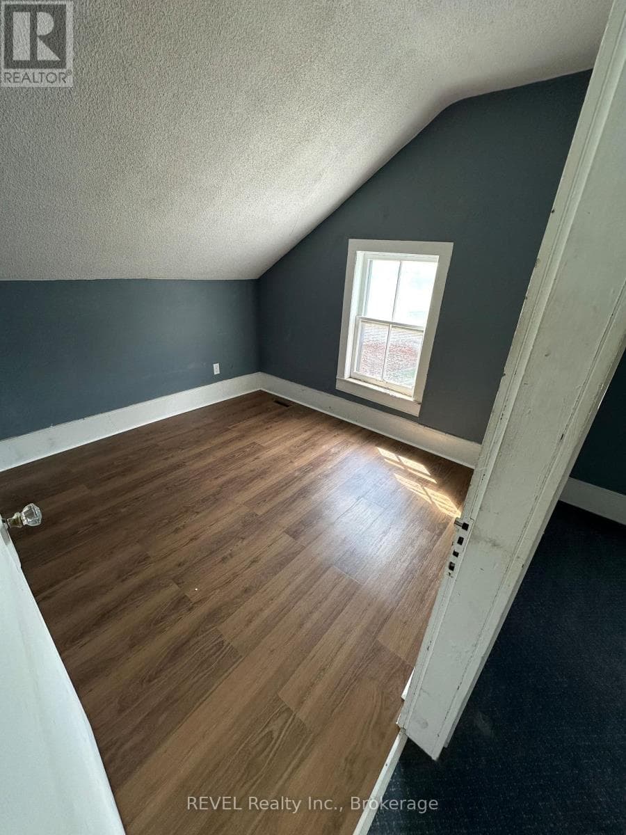 Office at UPPER- 6 Hwy 20 Highway, Pelham (Fonthill), Ontario - Photo 10 - RE/MAX Garden City Realty