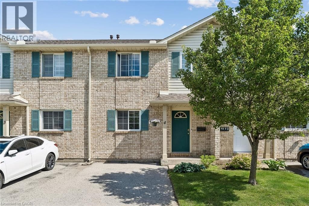 Single Family at 4- 7470 MONASTERY Drive, Niagara Falls, Ontario - Photo 3 - RE/MAX Garden City Realty