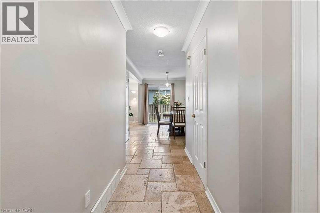 Single Family at 4- 7470 MONASTERY Drive, Niagara Falls, Ontario - Photo 4 - RE/MAX Garden City Realty