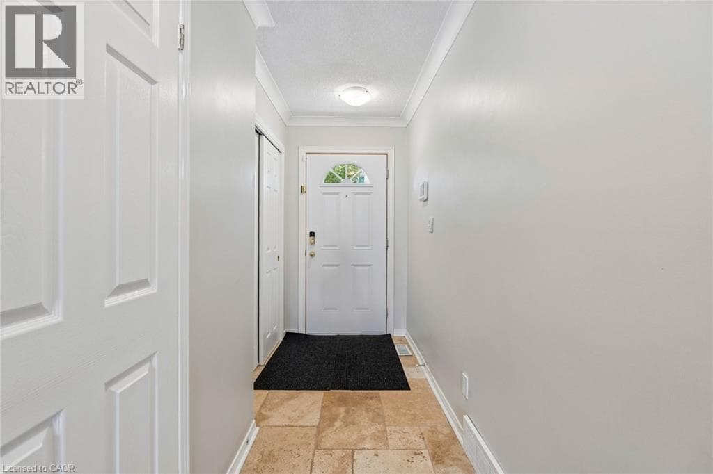 Single Family at 4- 7470 MONASTERY Drive, Niagara Falls, Ontario - Photo 5 - RE/MAX Garden City Realty