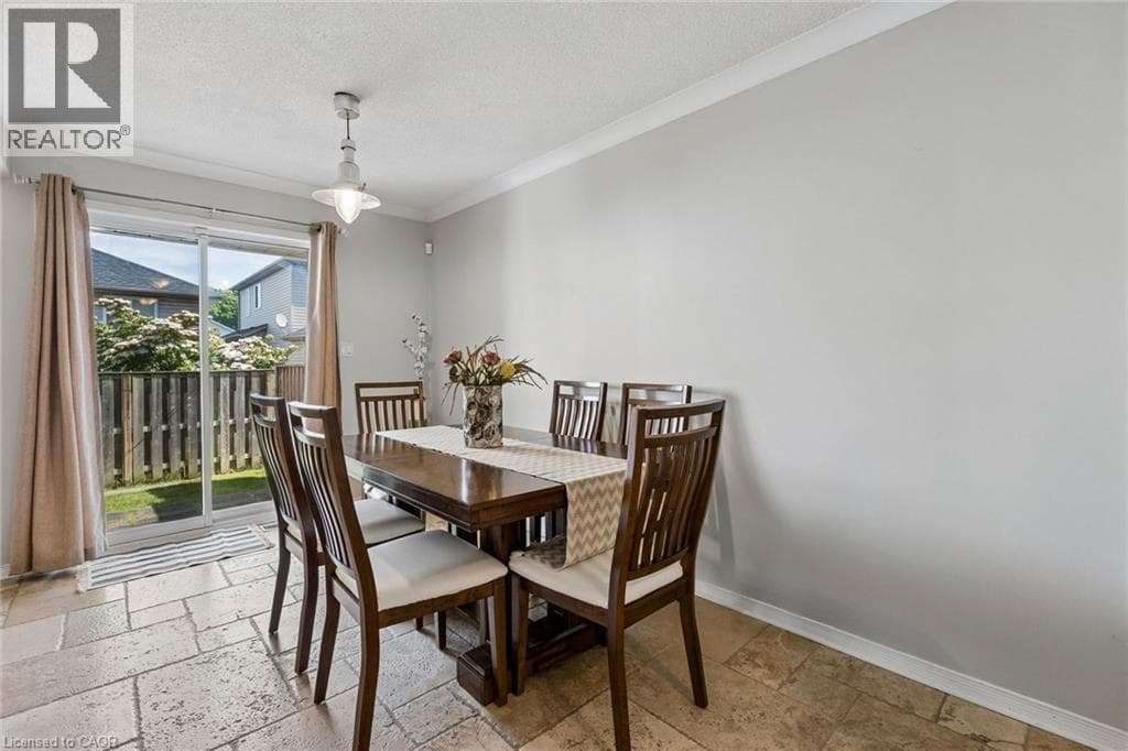 Single Family at 4- 7470 MONASTERY Drive, Niagara Falls, Ontario - Photo 6 - RE/MAX Garden City Realty