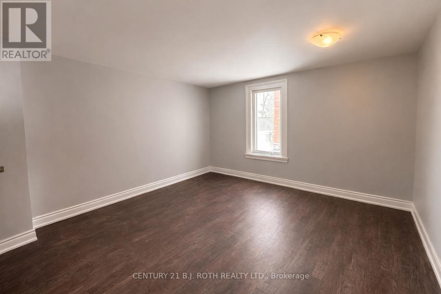 Office at Low- 58 Mary Street, Barrie (Lakeshore), Ontario - Photo 5 - RE/MAX Garden City Realty