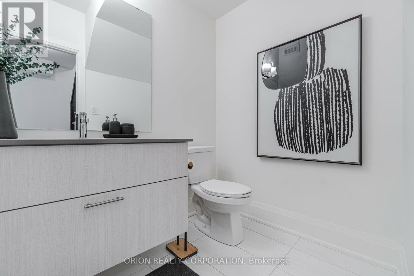 Single Family at 7- 95 Brookfield Road, Oakville (CO Central), Ontario - Photo 10 - RE/MAX Garden City Realty
